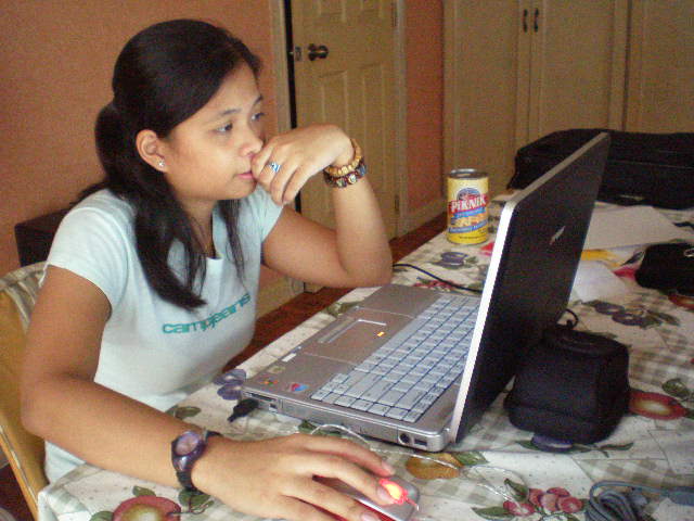 Kristine seriously making her CL reflection