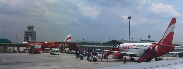KL LCC airport