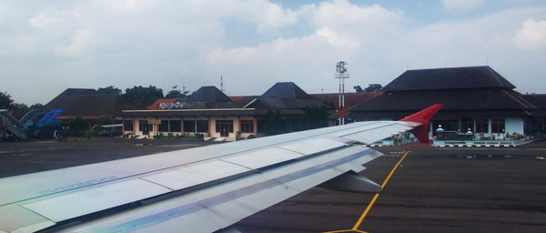 Adisumarmo Airport