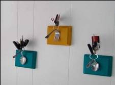 http://0.lushome.com/wp-content/uploads/2012/11/diy-handmade-home-decorations-reuse-recycle-7.jpg