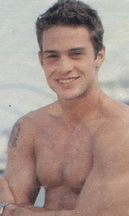 .::David Fumero Posed Pictures::.