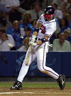 Chipper Jones slams the only home run in the 2000 All-Star game