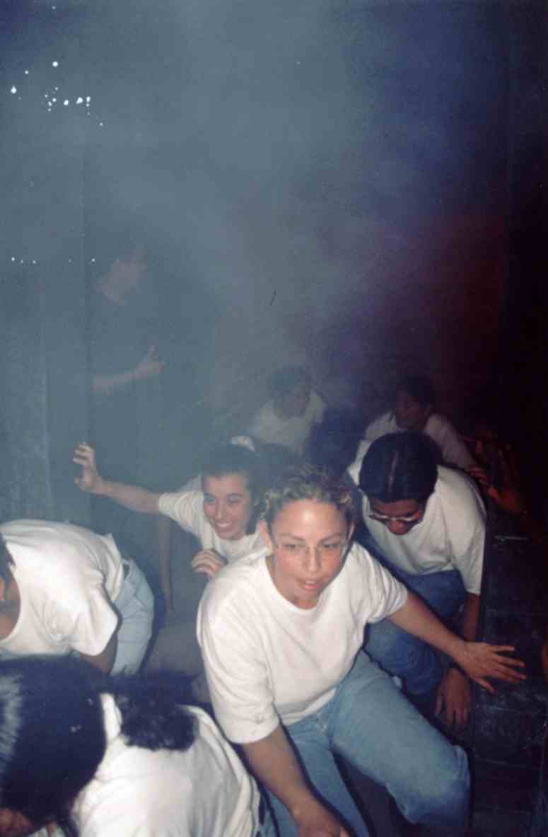 Casa de humo, evacuaci�n