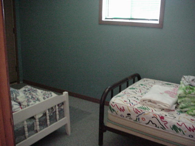 Bedroom with 3/4 & 1 single beds.