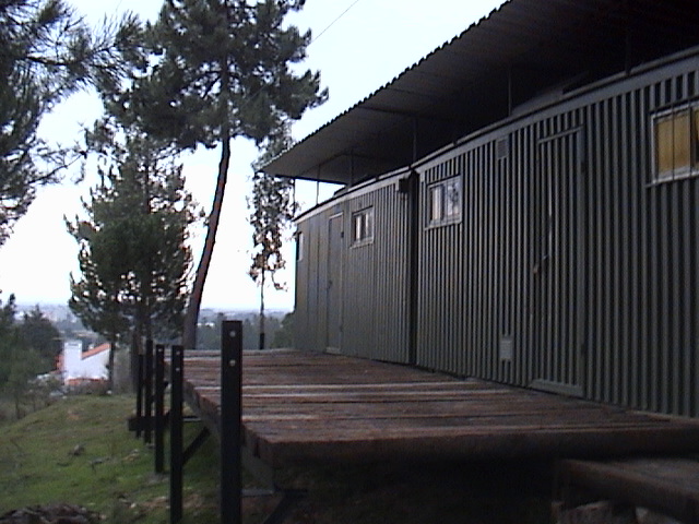 contentor2.JPG (50488 bytes)