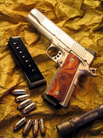 Klick on the picture to open Novak's Webpage. Novak is David's favorite Pistolsmith
