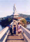 balanacan-vrgnmary_statue.JPG (82487 bytes)