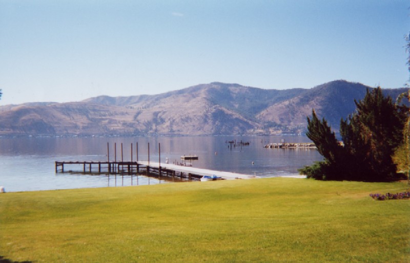 Lake Chelan Waterfront Rental Home