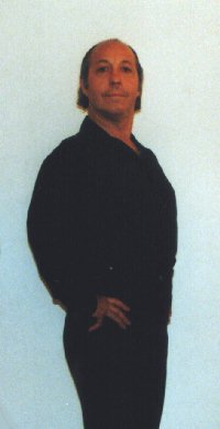 elio.jpg (11252 bytes)