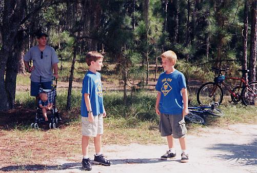 showdown.JPG (53890 bytes)