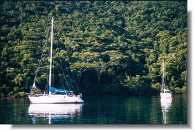 A tranq�ilidade do Saco do C�u, Ilha Grande