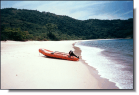 Parnaioca, Ilha Grande: a sua praia particular ?