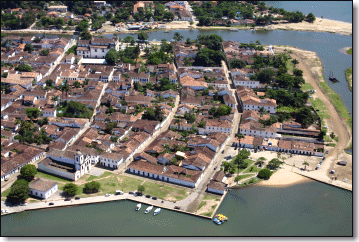 Paraty from the air...