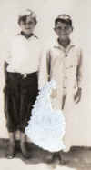 ubleftboy.JPG (39808 bytes)