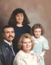 family.jpg (65585 bytes)