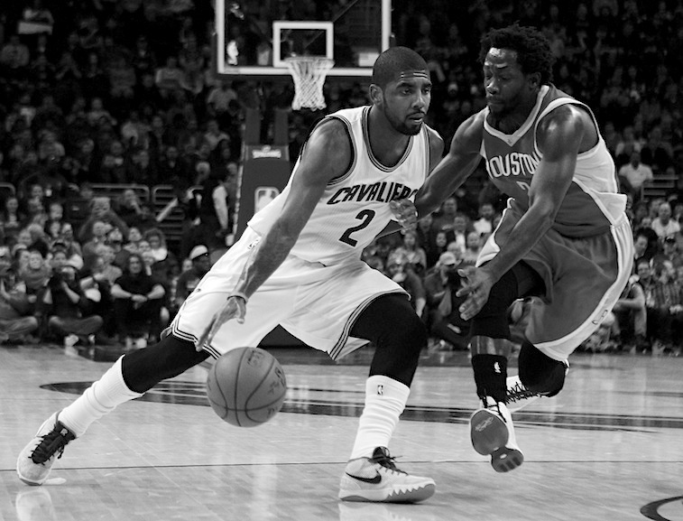 kyrie_irving_dribbling