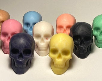 Skull shaped wax melts