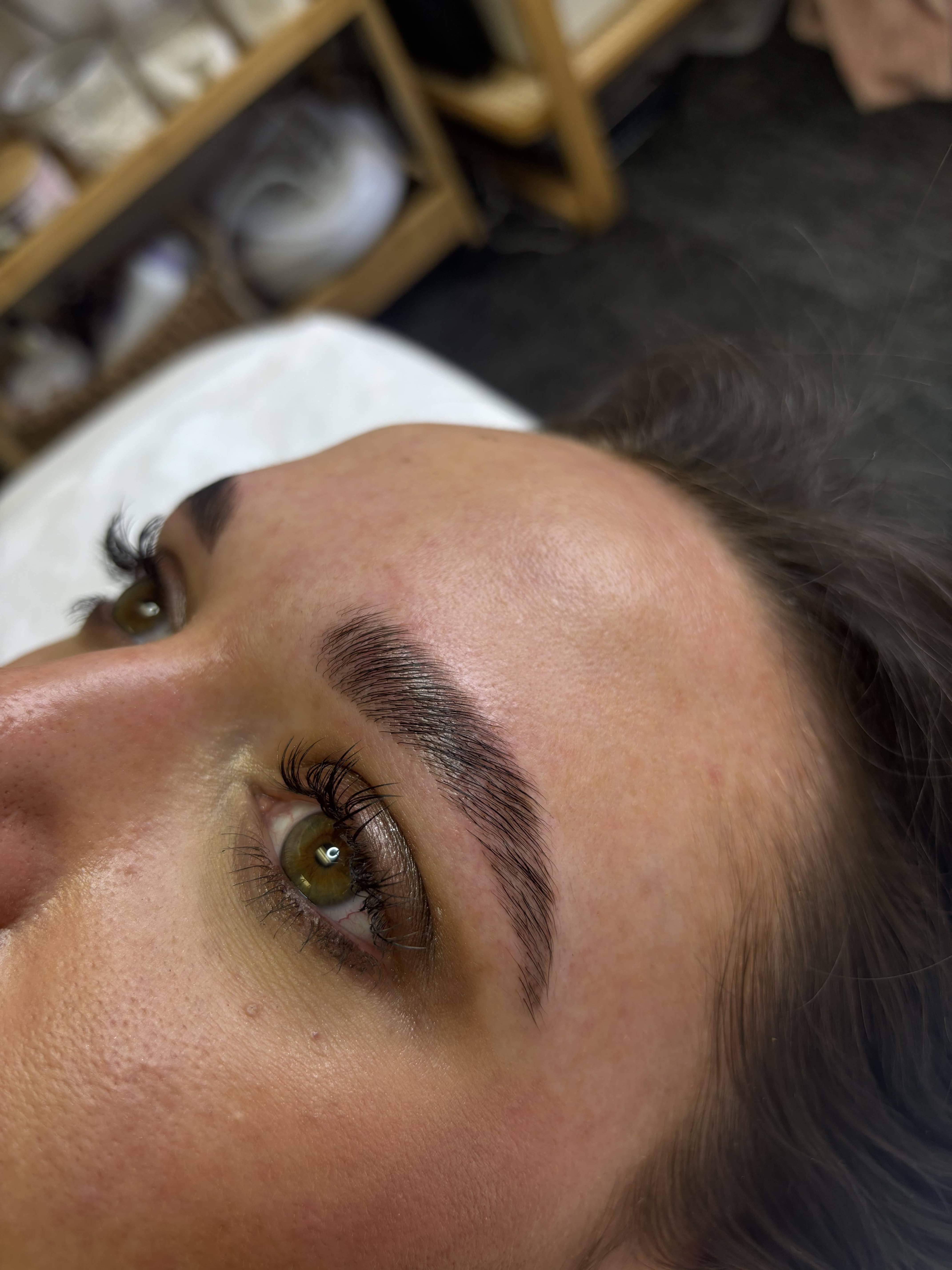 Lashes & Brows