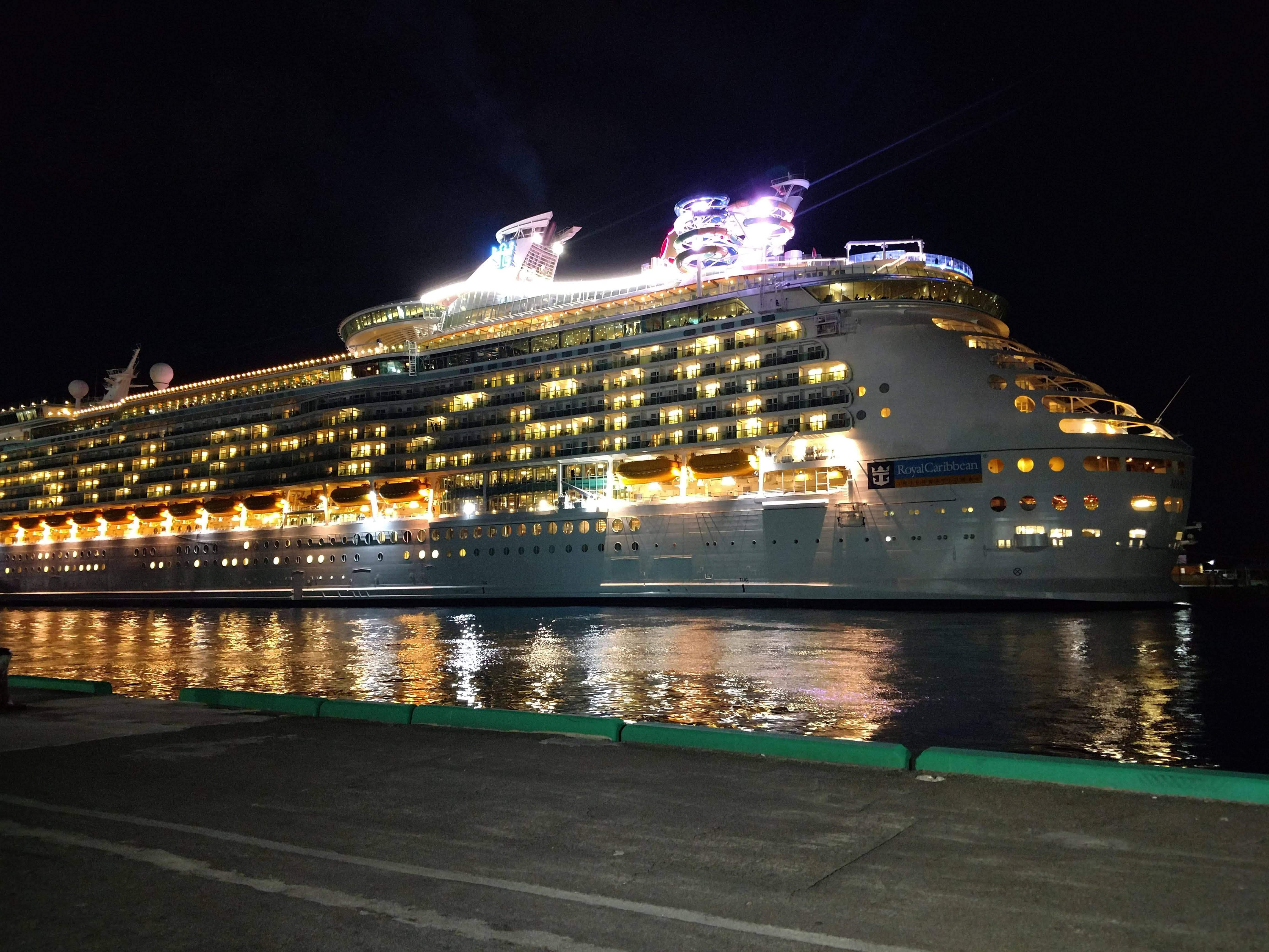 Cruise Ship