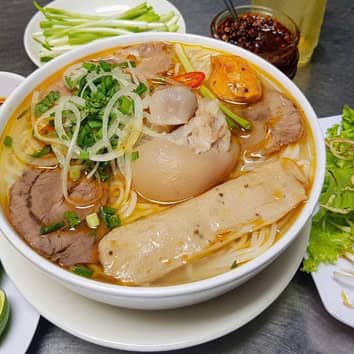Hue-beef-nodle-soup