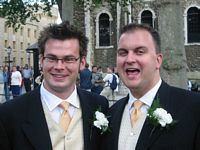 tn_Simon&MattoutsideChurch