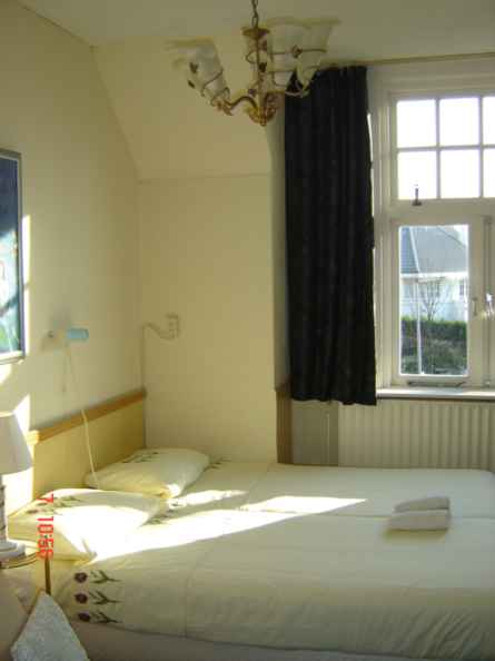 hotelzimmer zandvoort pensionzimmer room