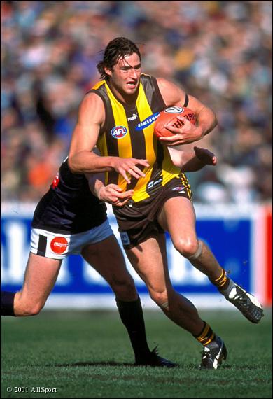 Jonathan Hay breaking free from his opponent