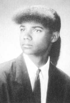 oldschoolblack.jpg (9506 bytes)