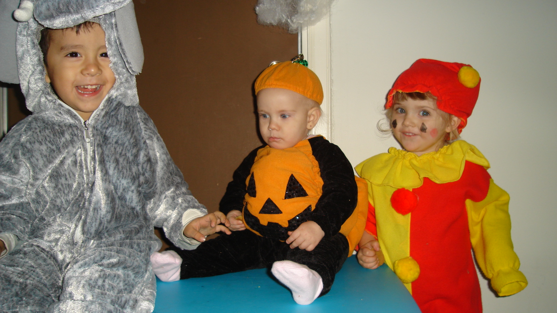 JulianAnyaKieraHalloween