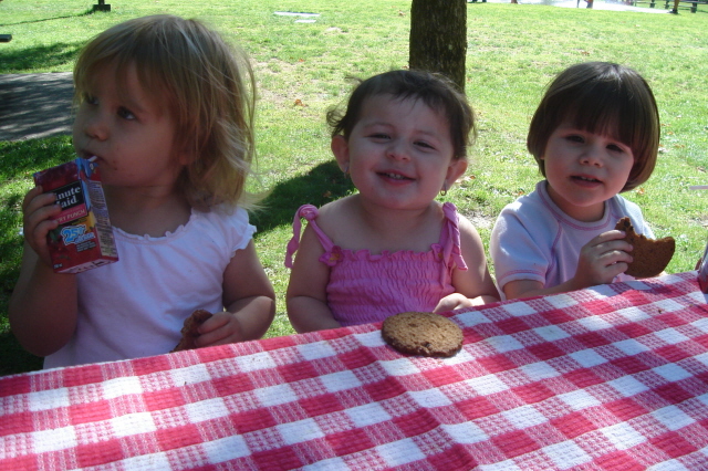 girlsSummer