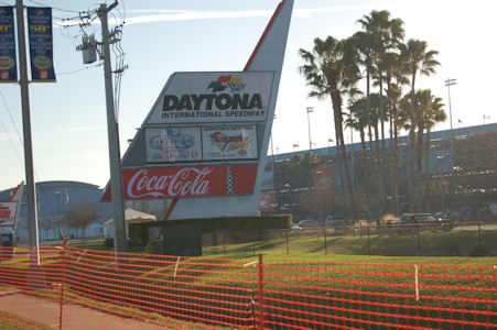 Daytona 500 Sign