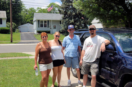 Doddridge Family Ready for Race