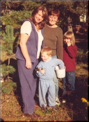 Lillian, Thorstein, Mona og Mona-Lena