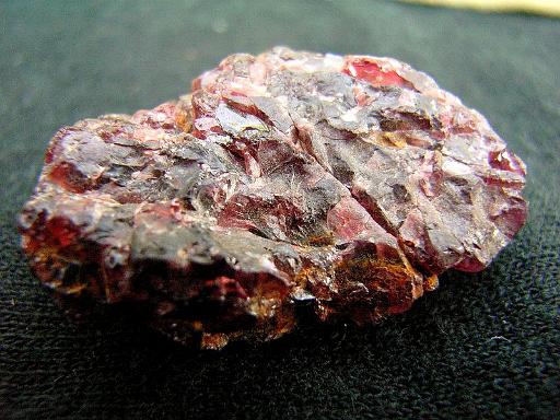 Garnet1-3.JPG