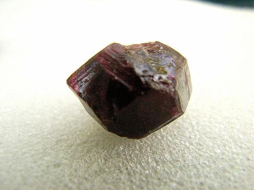 Garnet2-1.JPG