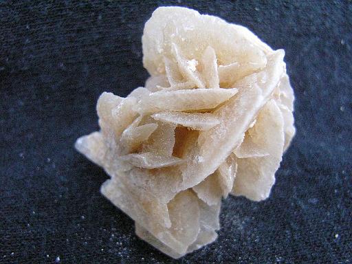 Gypsum2-3.JPG