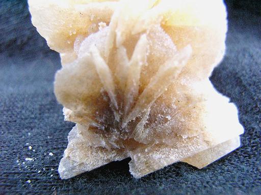 Gypsum2-4.JPG