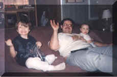 1992onthecouch.jpg (18929 bytes)