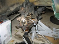 Right front suspension from the side.