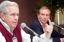 Joaqu�n Riviera y Osmel Sousa tendr�n trabajo por triplicado