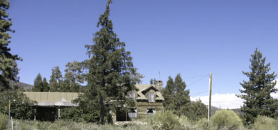 Here is one of the traditional looking log cabins on hwy 38.