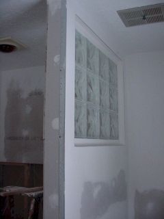 glsblock.jpg (67382 bytes)