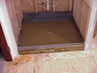 mudfloor2.jpg (67382 bytes)
