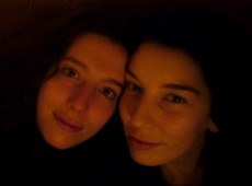 Marion and Anja posing for the camera.