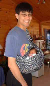 dan n ben in sling.jpg (27080 bytes)