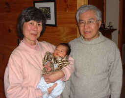 grandparents n ben.jpg (27449 bytes)