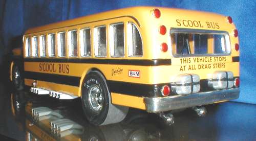 scoolbus19_500x276