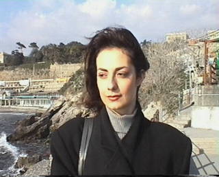 MEZZO PRIMO PIANO
(tratto dal cortometraggio'Le parole del silenzio')