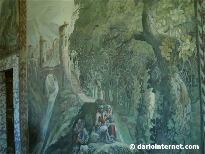 inside Villa d'este