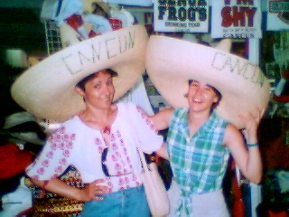 cancun sombreros